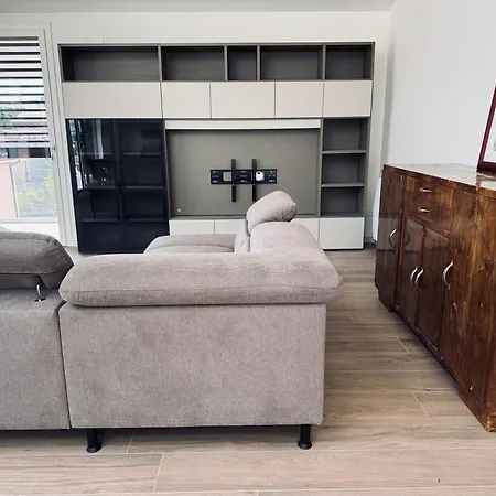 Welcome Residenza Esclusiva Via Liverani Appartamento *