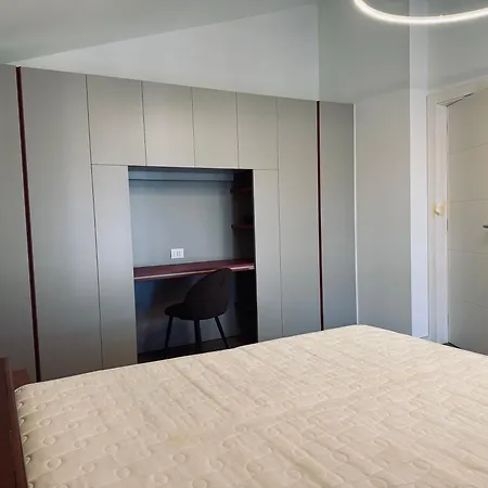 Welcome Residenza Esclusiva Via Liverani Appartamento *