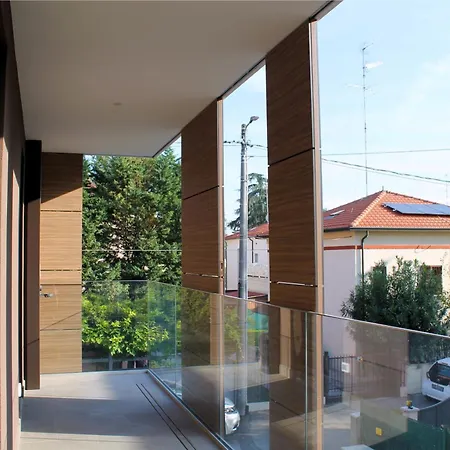 Welcome Residenza Esclusiva Via Liverani אימולה