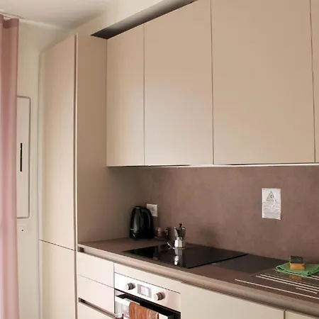 Welcome Residenza Esclusiva Via Liverani Appartamento *
