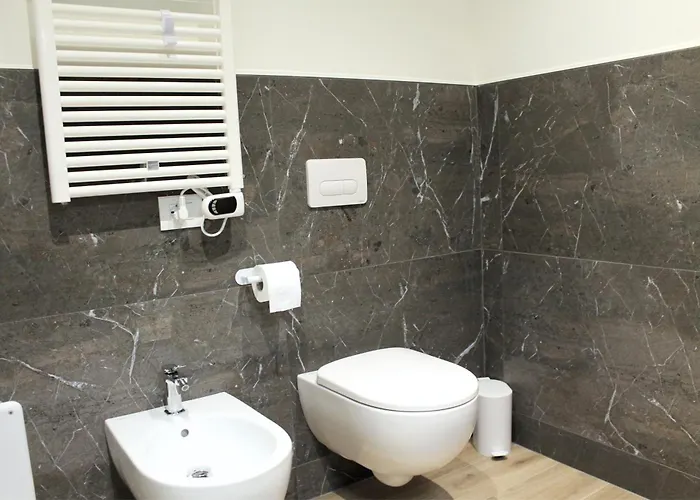 Welcome Residenza Esclusiva Via Liverani * 이몰라